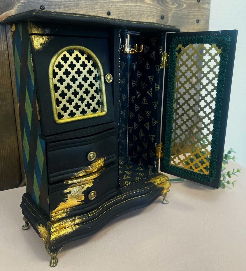 Peverell: Jewelry Box