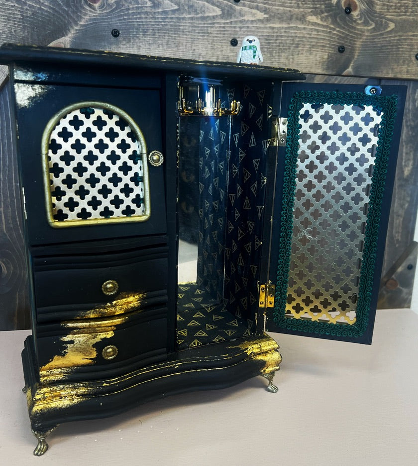 Peverell: Jewelry Box
