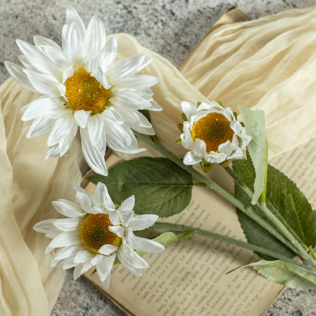 White Sunflower Spray 26"
